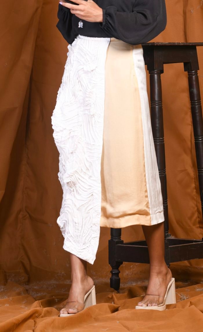 White & Beige Textured Skirt